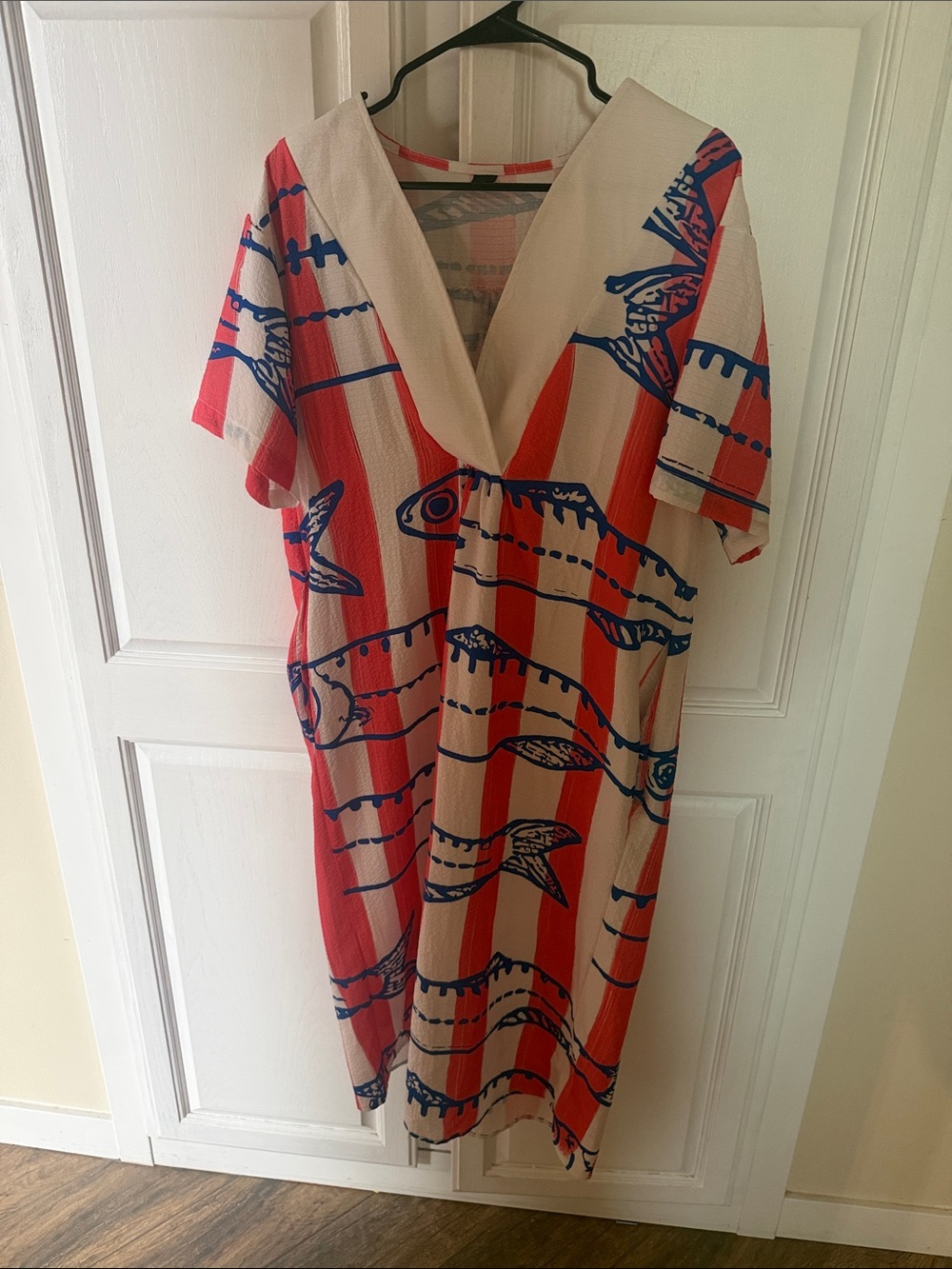 Social Threads Red & Cream Striped Fish-Print V-Neck Women's Dress M